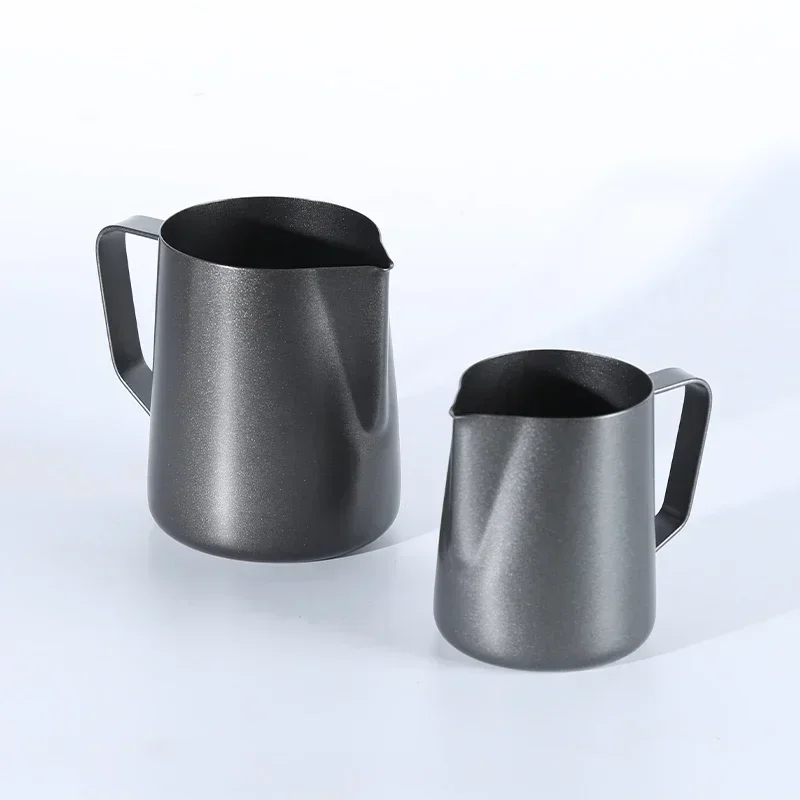 Dikke Zwarte 350/600ml Latte A - Barista Milk Jug recensie en prijs